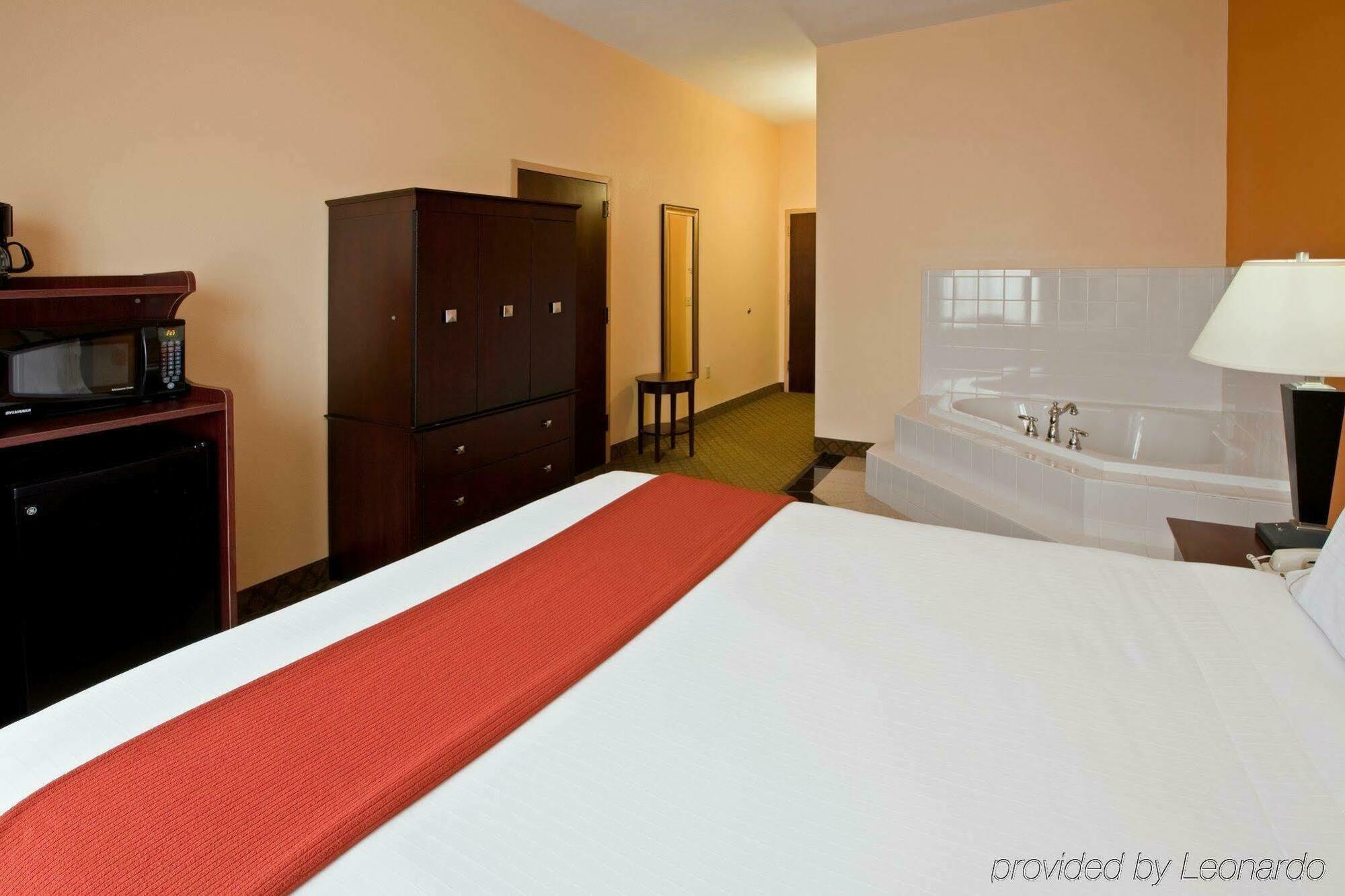Holiday Inn Express Hotel & Suites Ashland By Ihg Kültér fotó